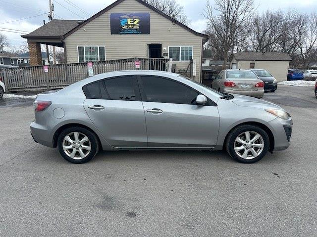 Mazda MAZDA3 i Touring 4-door 2011