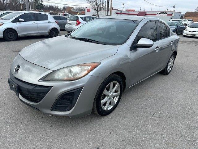 Mazda MAZDA3 i Touring 4-door 2011