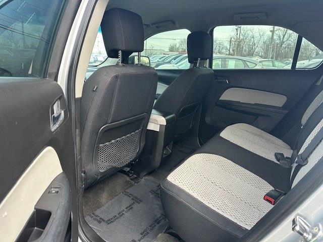 Chevrolet Equinox  2011