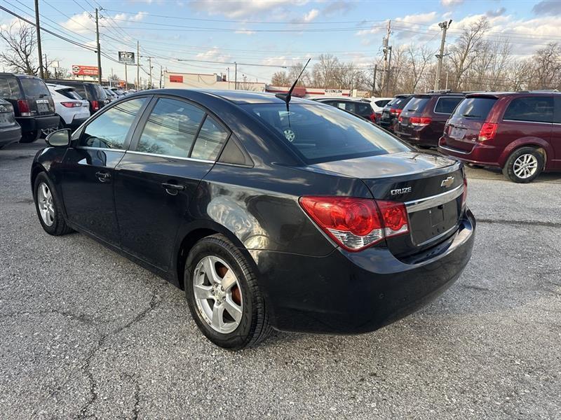 Chevrolet Cruze 1LT 2012