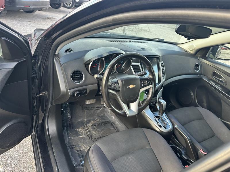 Chevrolet Cruze 1LT 2012