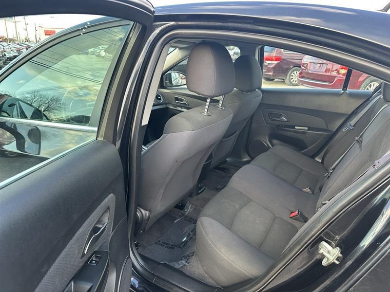 Chevrolet Cruze 1LT 2012