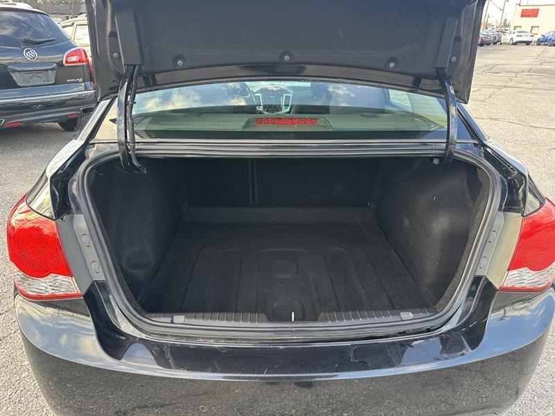 Chevrolet Cruze 1LT 2012