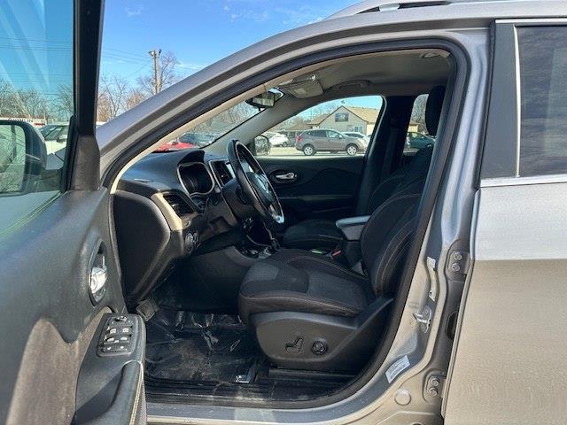 Jeep Cherokee Latitude 4WD 2016