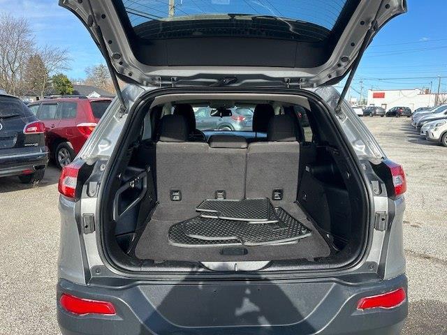 Jeep Cherokee Latitude 4WD 2016