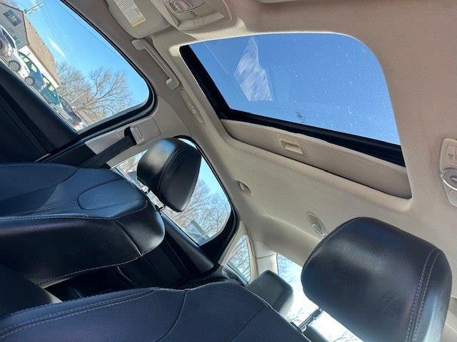 Ford Focus Titanium Sedan 2014