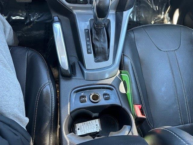 Ford Focus Titanium Sedan 2014