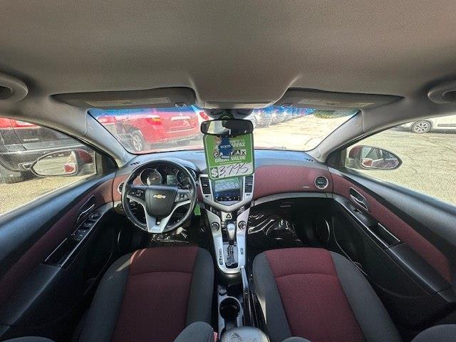 Chevrolet Cruze 1LT 2011