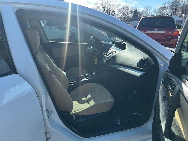 Mazda MAZDA3 I Touring 5-Door 2012