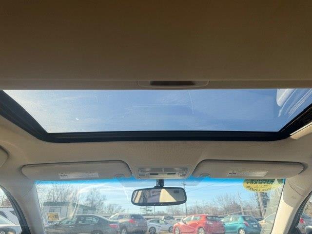 Toyota Avalon XLE 2014