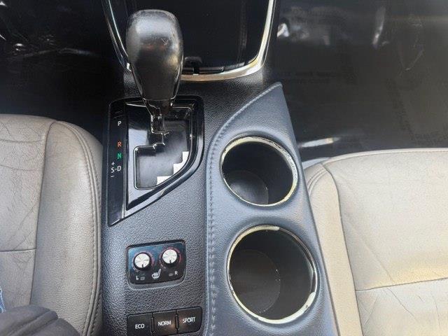 Toyota Avalon XLE 2014