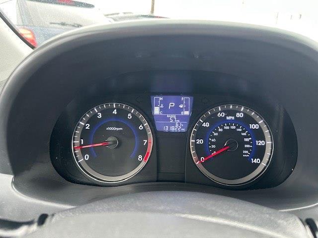 Hyundai Accent GS 5-Door 6A 2015