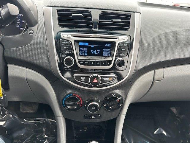 Hyundai Accent GS 5-Door 6A 2015