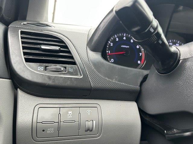 Hyundai Accent GS 5-Door 6A 2015