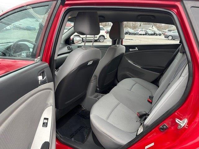 Hyundai Accent GS 5-Door 6A 2015