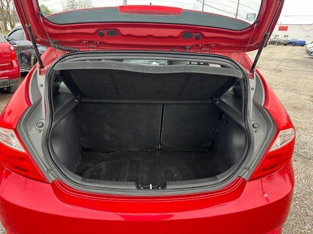 Hyundai Accent GS 5-Door 6A 2015