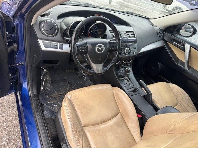 Mazda MAZDA3 I Grand Touring 4-Door 2012