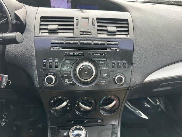 Mazda MAZDA3 I Grand Touring 4-Door 2012