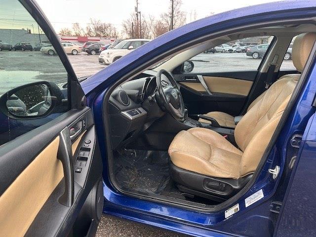 Mazda MAZDA3 I Grand Touring 4-Door 2012