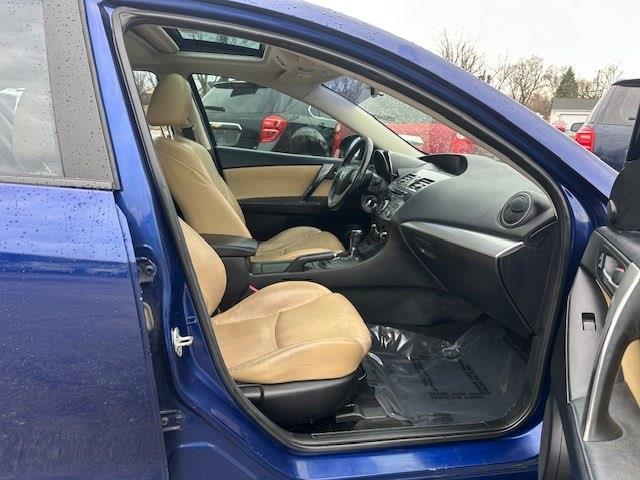 Mazda MAZDA3 I Grand Touring 4-Door 2012