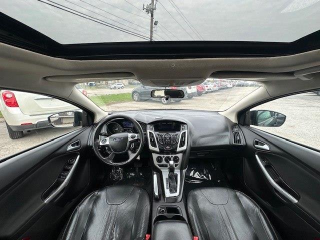 Ford Focus SE Hatch 2013