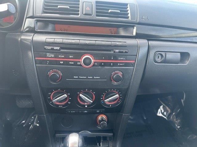 Mazda MAZDA3 i Touring Value 4-Door 2009