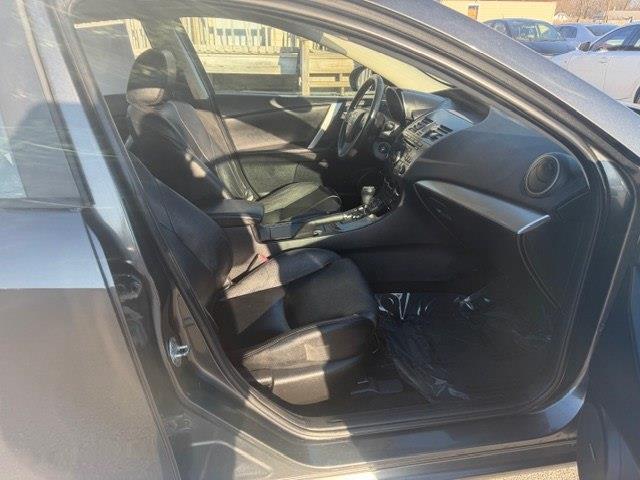 Mazda MAZDA3 I Grand Touring 5-Door 2012