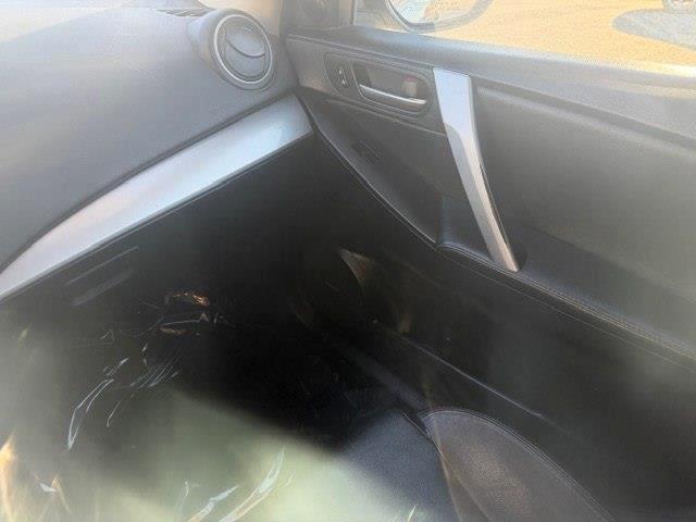 Mazda MAZDA3 I Grand Touring 5-Door 2012