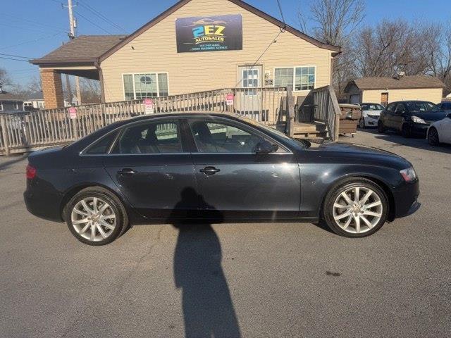 Audi A4 2.0T Sedan quattro Tiptronic 2013