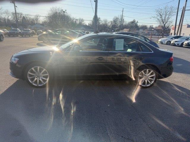 Audi A4 2.0T Sedan quattro Tiptronic 2013