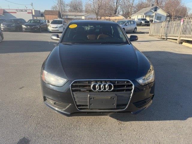 Audi A4 2.0T Sedan quattro Tiptronic 2013