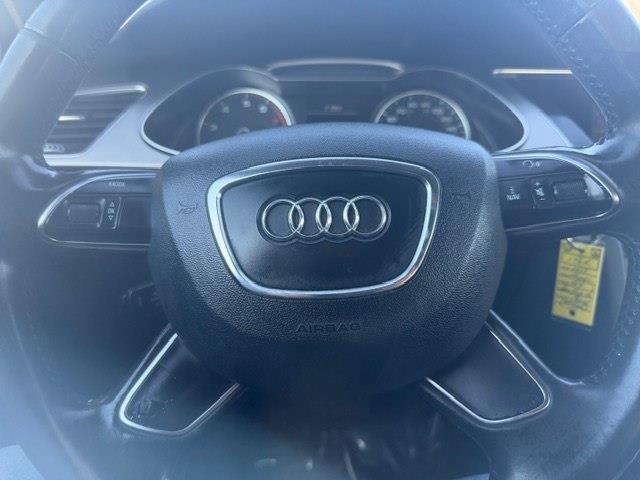 Audi A4 2.0T Sedan quattro Tiptronic 2013