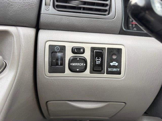 Toyota Corolla LE 2008