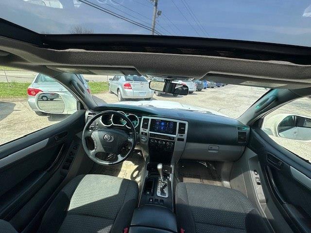 Toyota 4Runner SR5 V6 4WD 2005