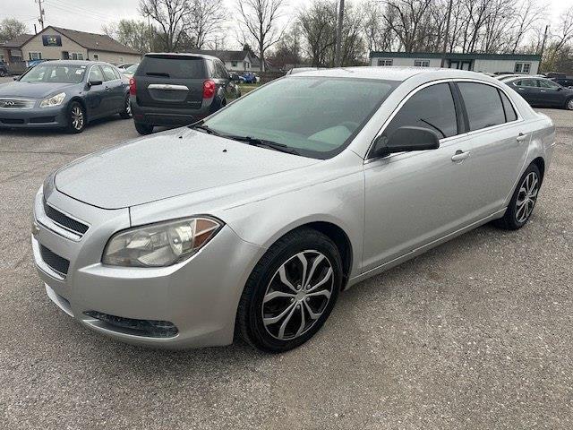 Chevrolet Malibu  2011