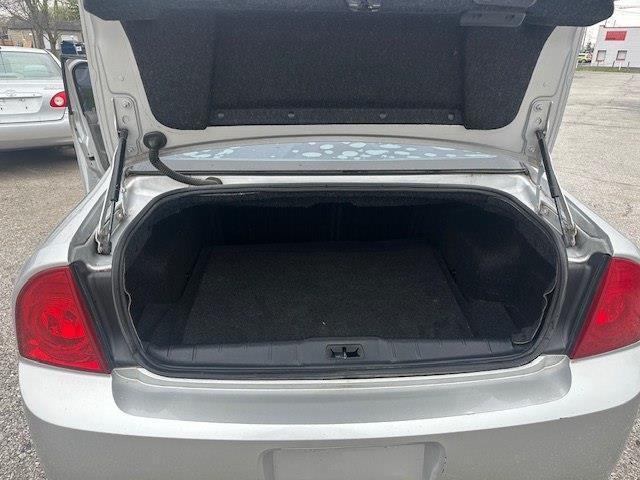 Chevrolet Malibu  2011