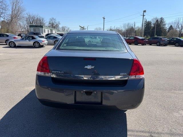 Chevrolet Impala LS 2010