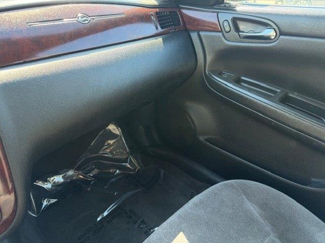 Chevrolet Impala LS 2010