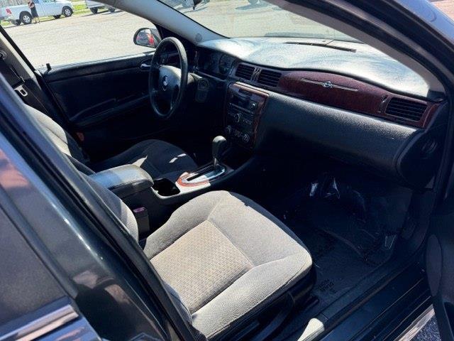 Chevrolet Impala LS 2010