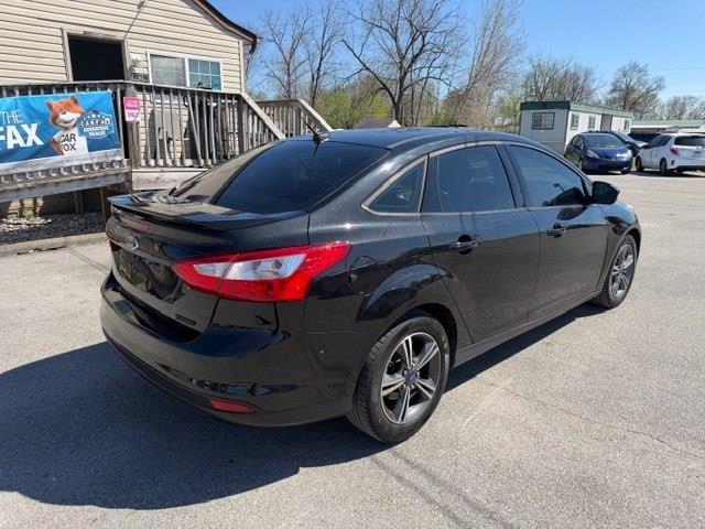 Ford Focus SE Sedan 2014