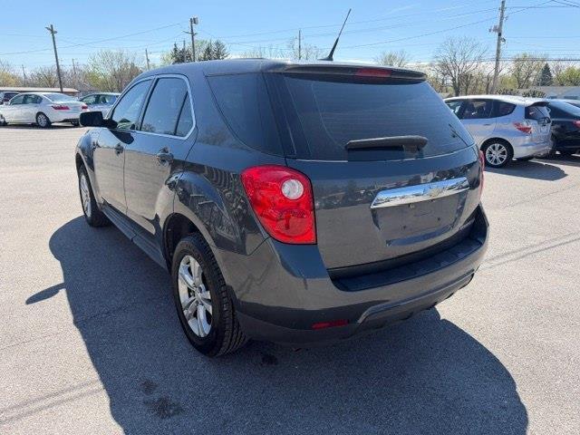 Chevrolet Equinox LS FWD 2010