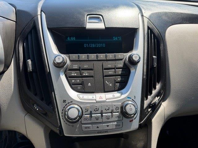 Chevrolet Equinox LS FWD 2010