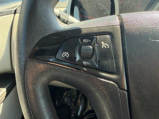 Chevrolet Equinox LS FWD 2010