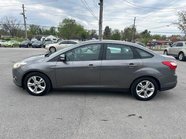 Ford Focus SE Sedan 2014
