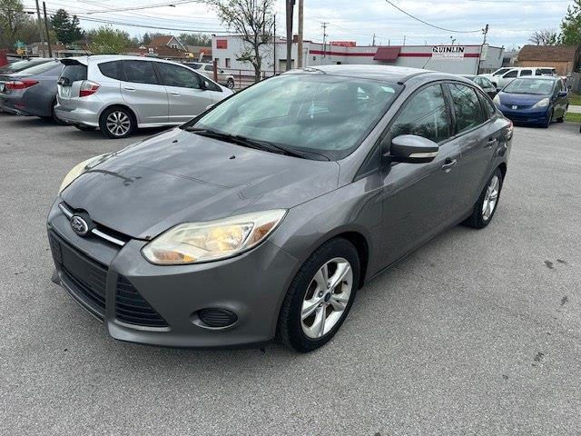 Ford Focus SE Sedan 2014