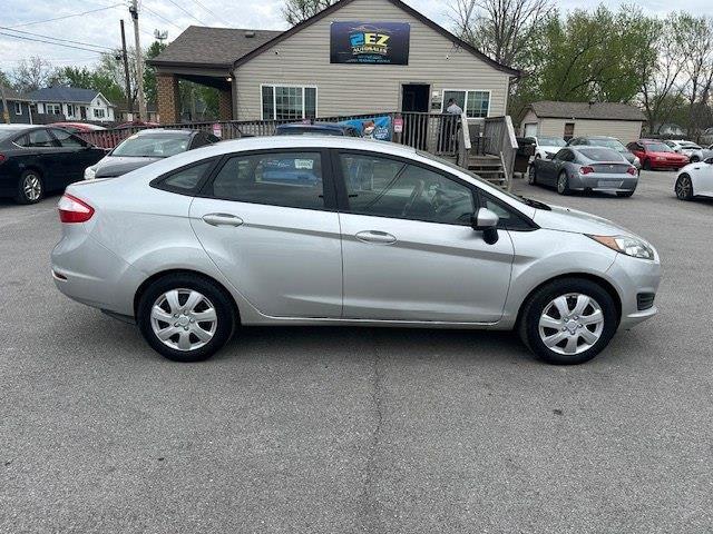 Ford Fiesta S Sedan 2016