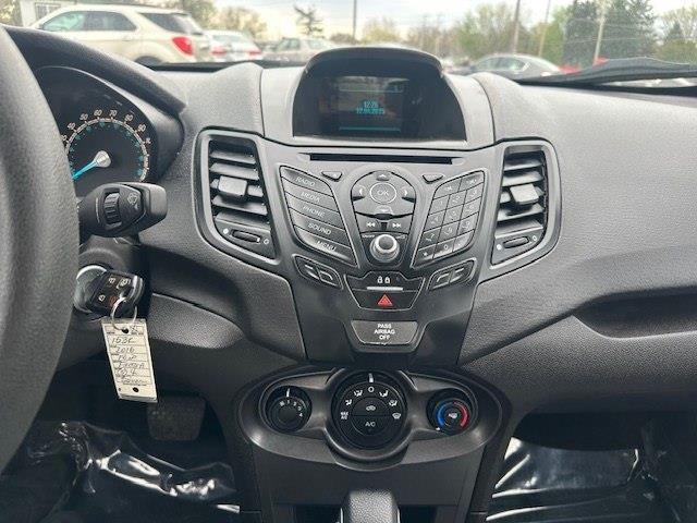 Ford Fiesta S Sedan 2016