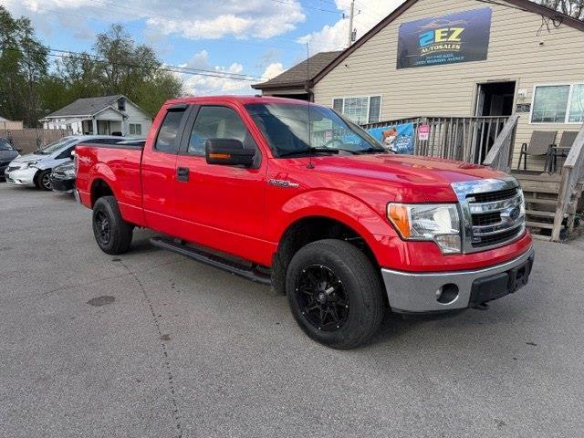 2013 Ford F-150 XL SuperCab 8-ft. Bed 4WD