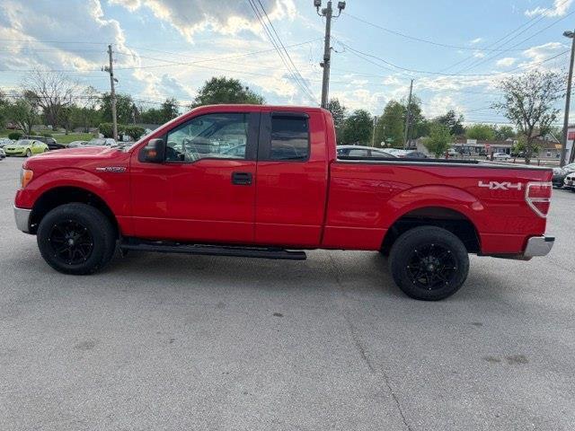 Ford F-150 XL SuperCab 8-ft. Bed 4WD 2013