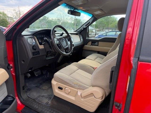 Ford F-150 XL SuperCab 8-ft. Bed 4WD 2013